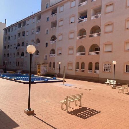 Sunny Appartment With Pool Torrevieja Center ภายนอก รูปภาพ