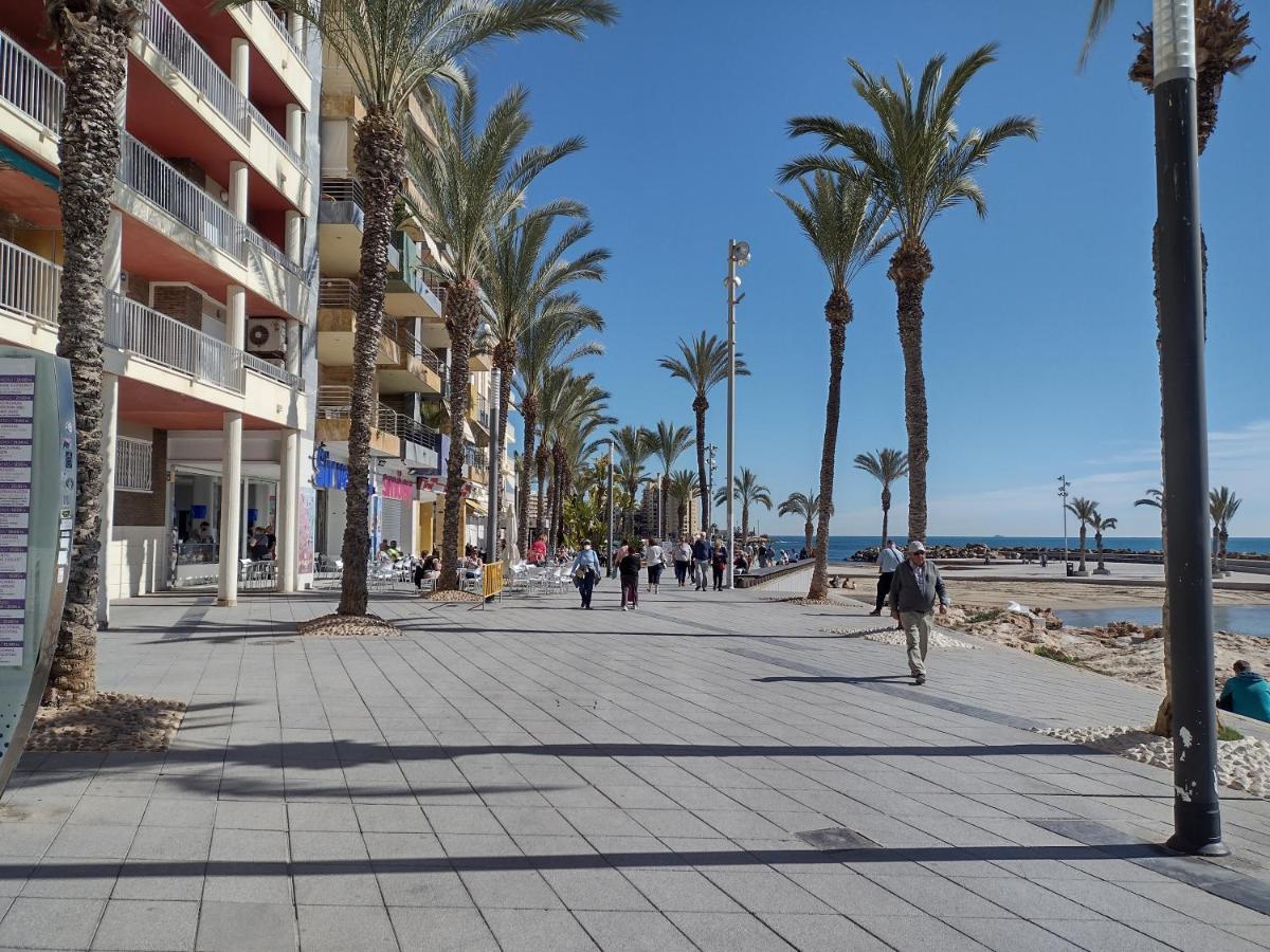 Sunny Appartment With Pool Torrevieja Center ภายนอก รูปภาพ