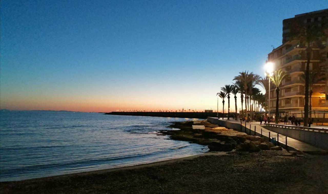 Sunny Appartment With Pool Torrevieja Center ภายนอก รูปภาพ